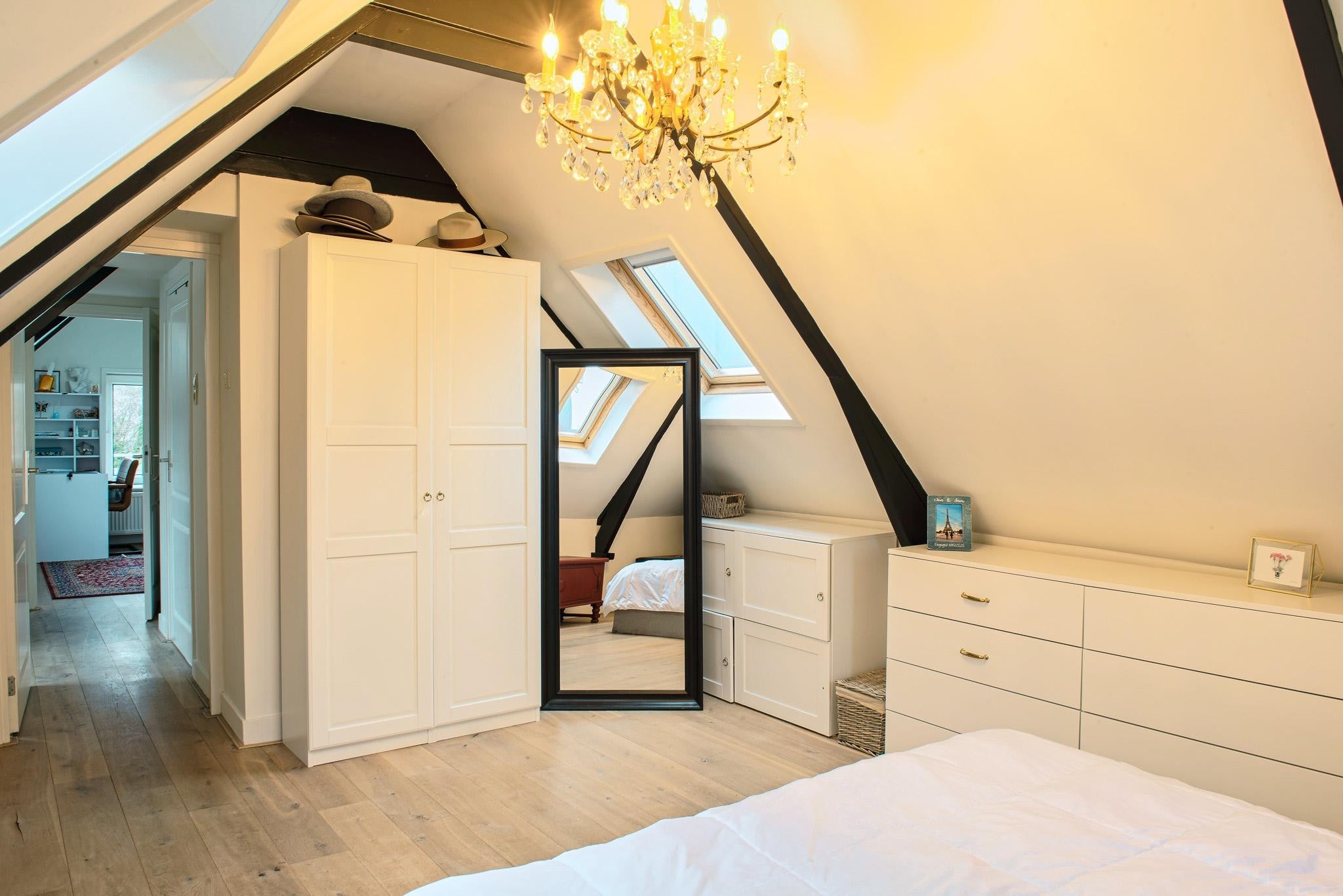 Woning te huur: Jacob van Lennepstraat, Amsterdam