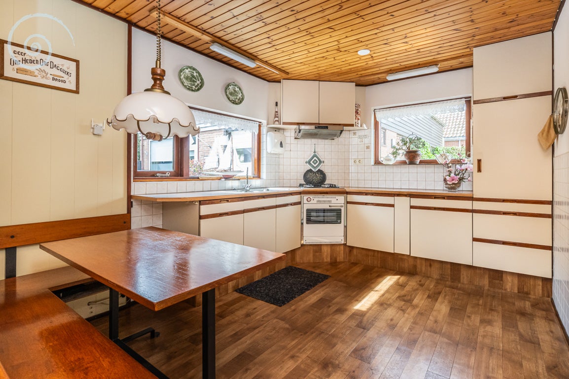 Twee-onder-één-kap te koop: Broekweg 2, Ouddorp