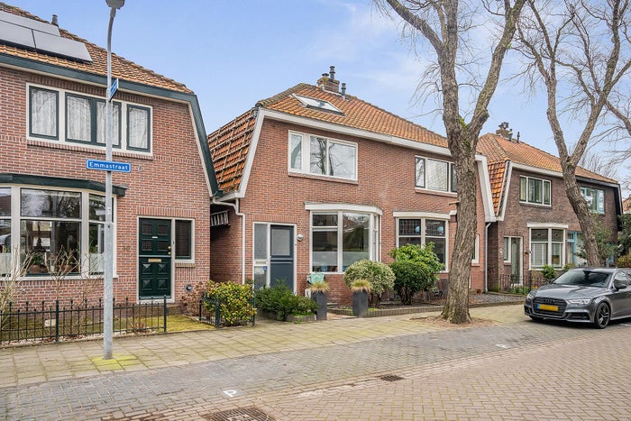 Emmastraat 8