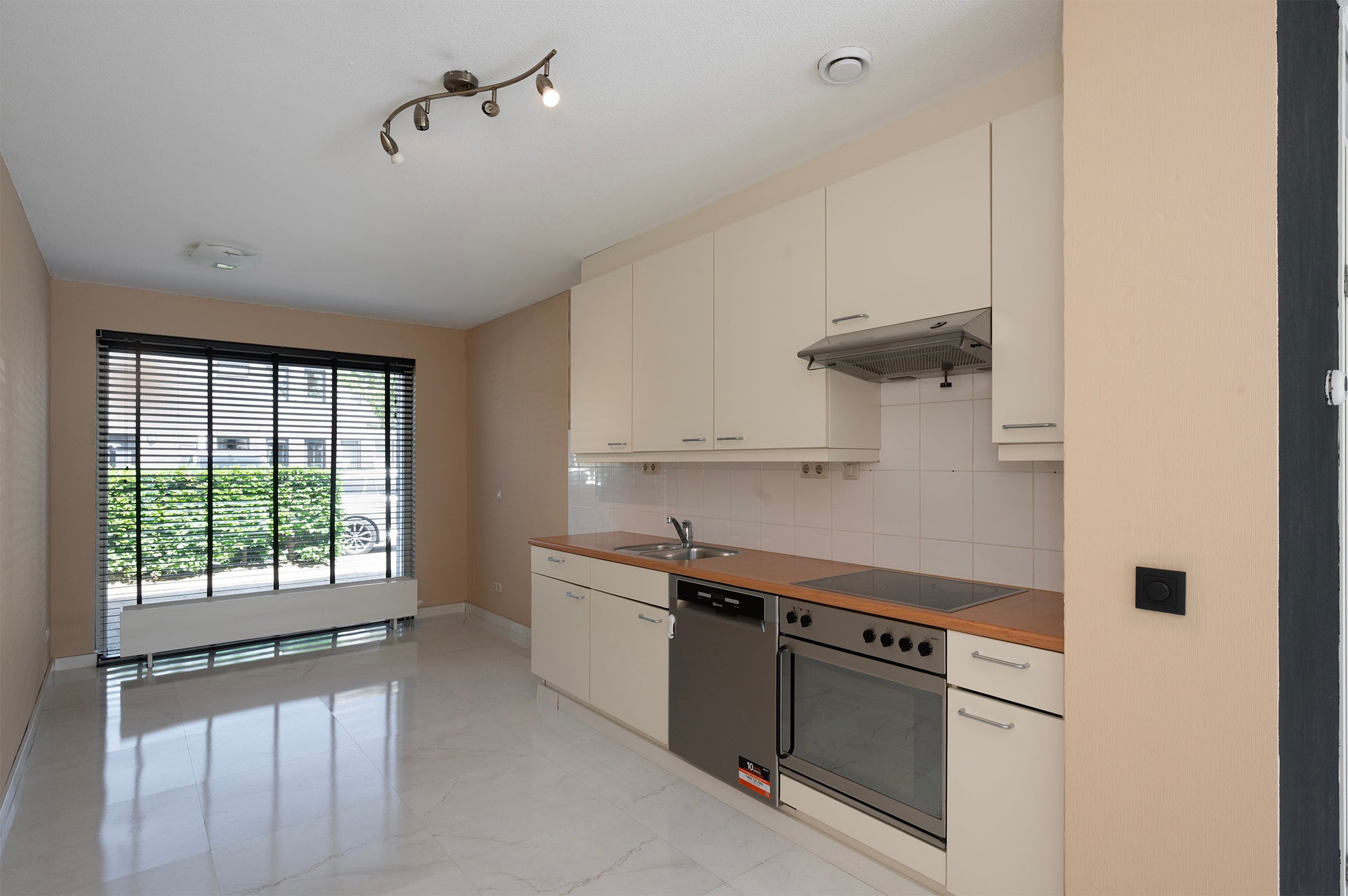 Woning te huur: Holbeinstraat, Almere