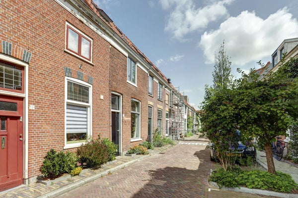 Te huur: Huis Plateelstraat 15 in Delft