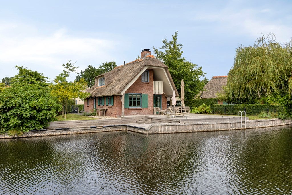 Huis Veneweg 189 17 in Wanneperveen