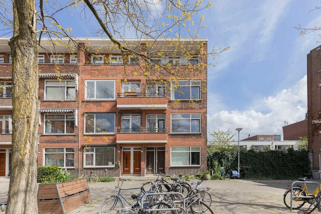Appartement Bergselaan 58 A 02 in Rotterdam