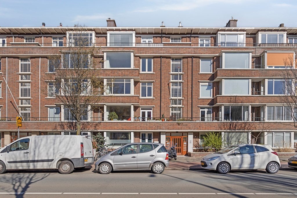 Flat Laan van Meerdervoort 1579