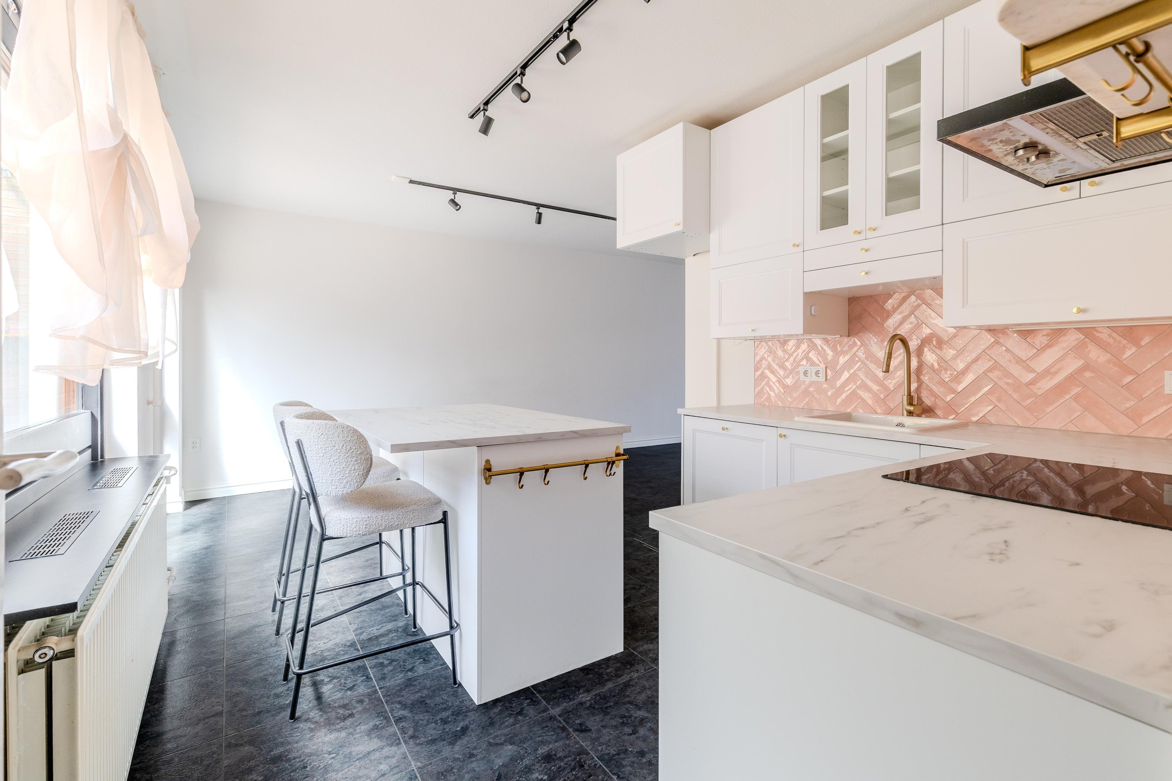 Tussenwoning te koop: Joost van den Vondelstraat 18, Elsloo