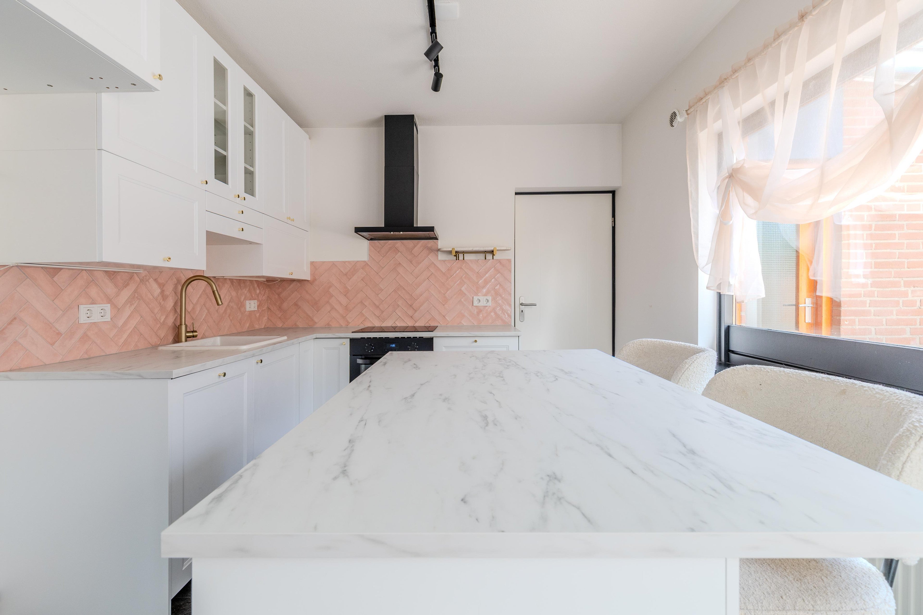 Tussenwoning te koop: Joost van den Vondelstraat 18, Elsloo