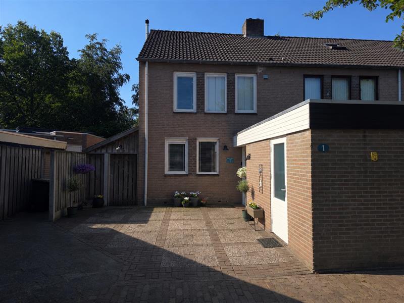 Huis Schutsboom 1 in Geldrop