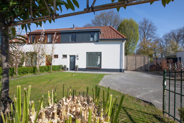 Huis te koop Sophiastraat 75 in Waalre voor € 650.000