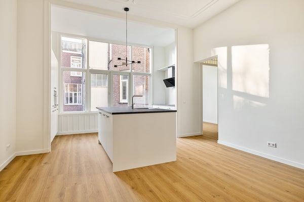 Appartement Pieter de Hoochstraat in Amsterdam