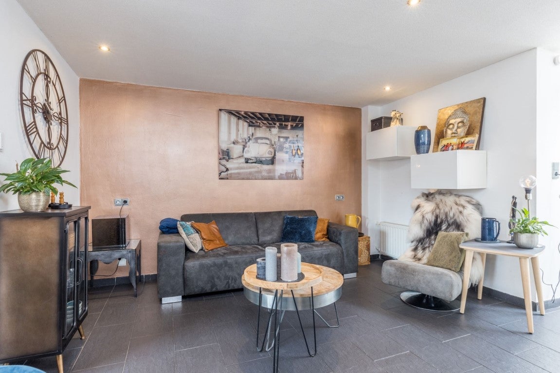 Woning te huur: Hendrik van Veldekestraat, Heerlen