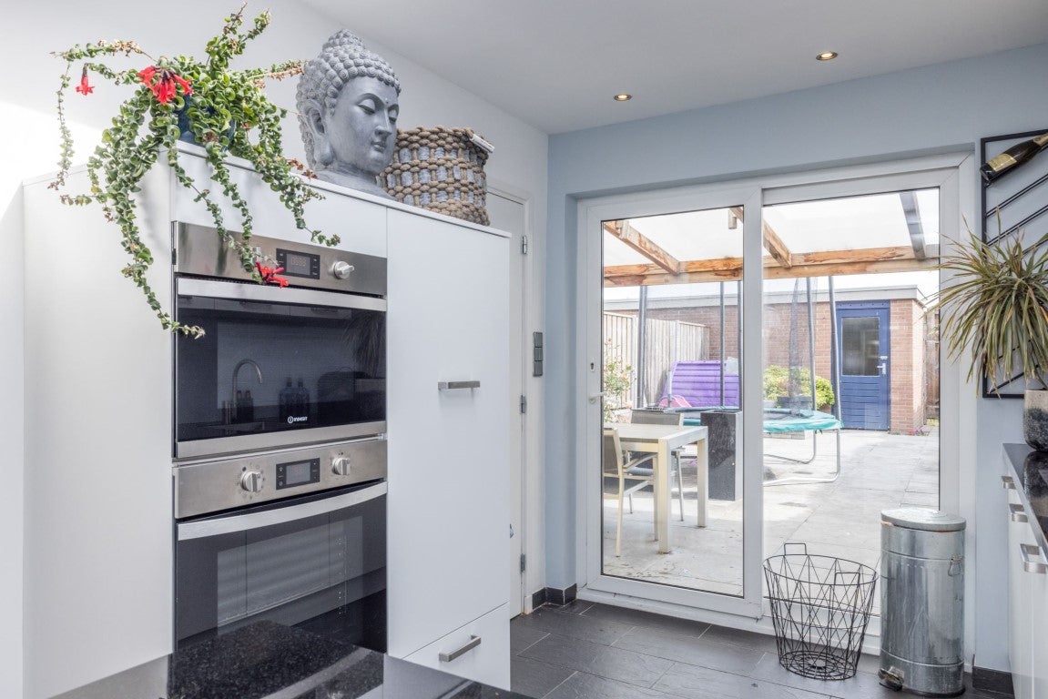 Woning te huur: Hendrik van Veldekestraat, Heerlen
