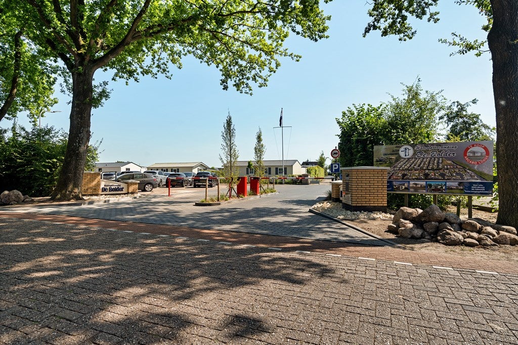 Appartement te koop: Veneweg 223-05, Wanneperveen