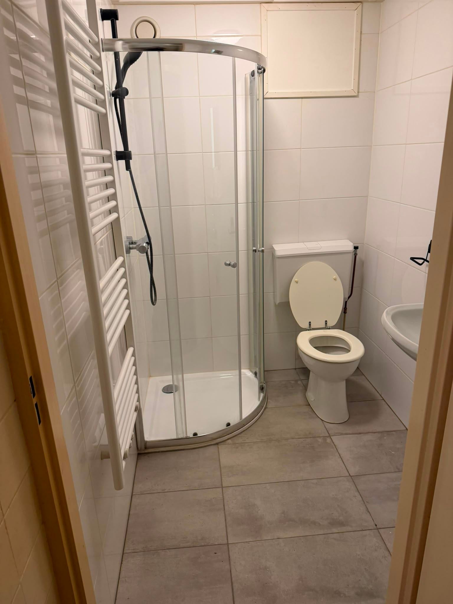 Woning te koop: Pietersburen, Leeuwarden