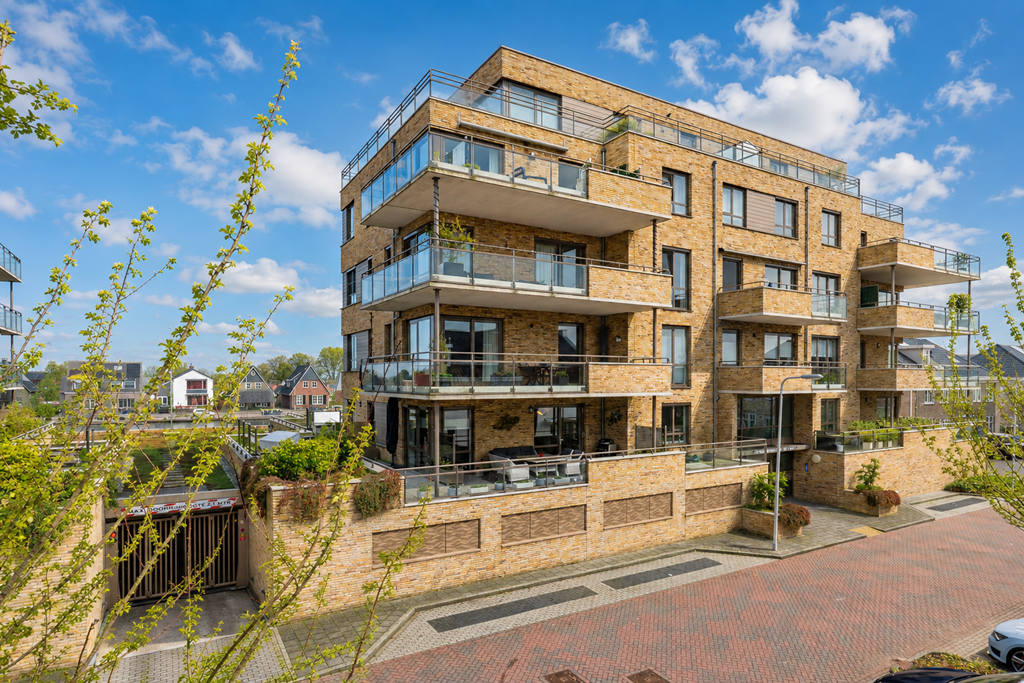 Appartement Piet Heinstraat 129 in Lisse