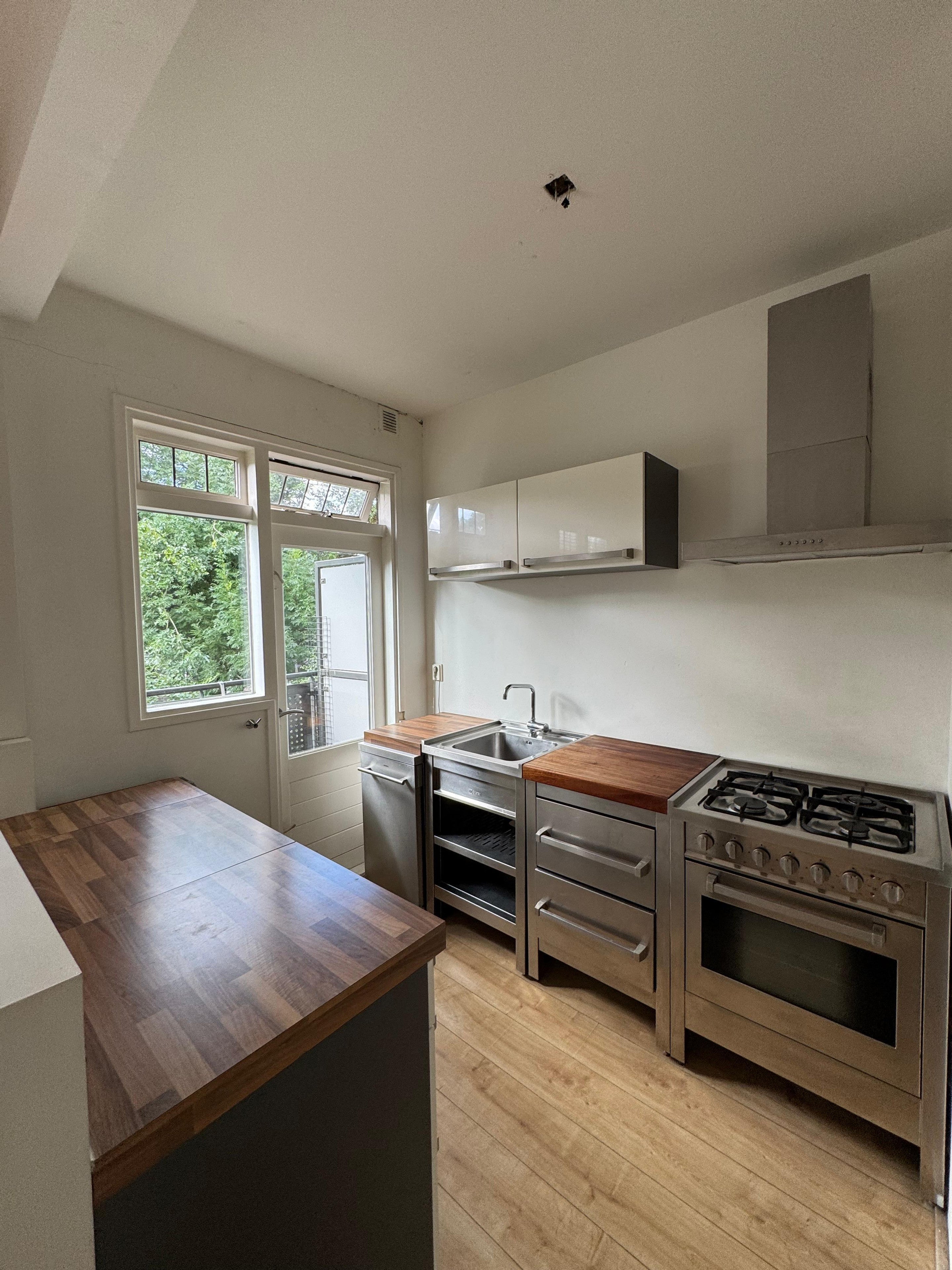 Appartement te huur: Nieuwe Binnenweg 70-02L, Rotterdam