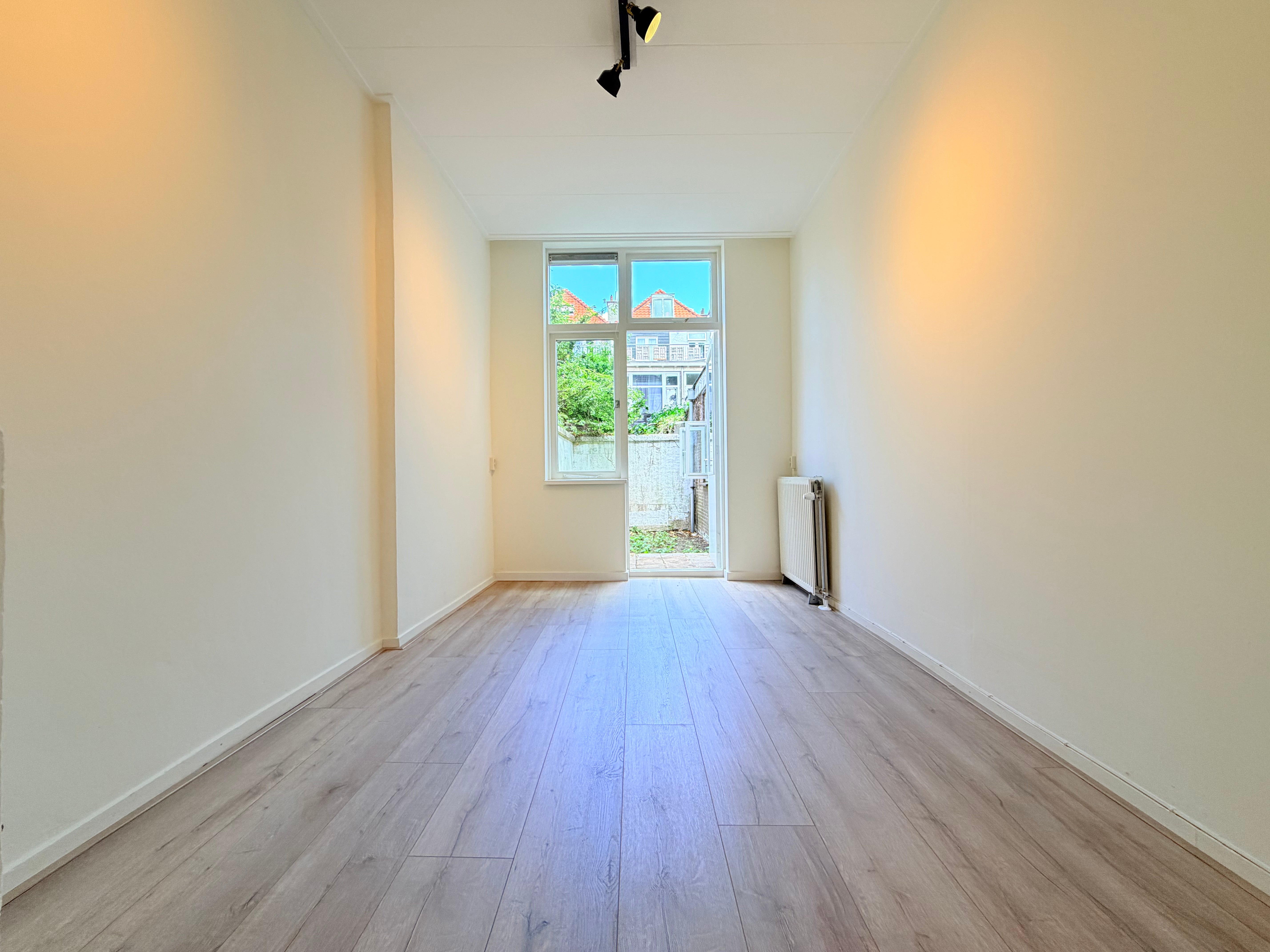 Appartement te huur: Van Brakelstraat 105, 'S-Gravenhage