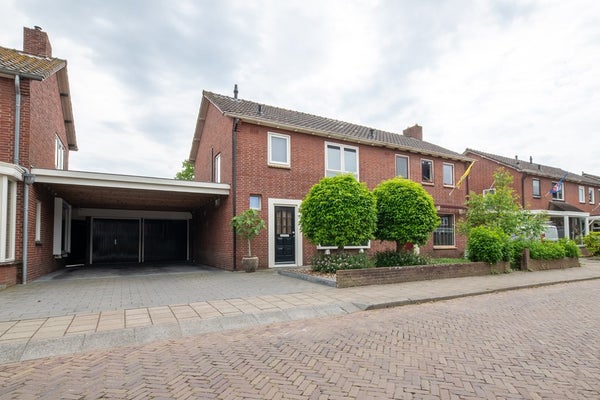 Rozenstraat 16 in Goor