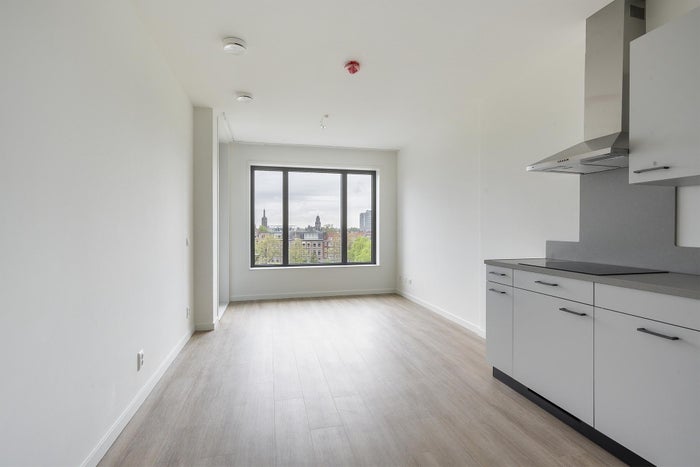 Te huur: Appartement Baan 42 F in Rotterdam