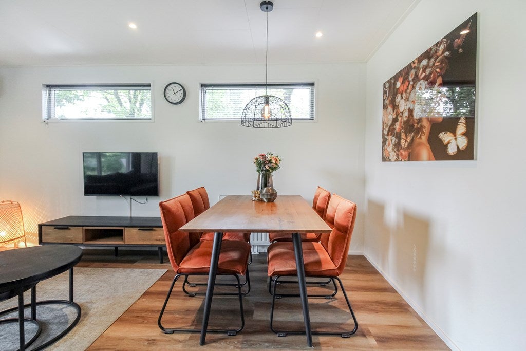 Vrijstaande woning te koop: Zonneoordlaan 47-379, Ede