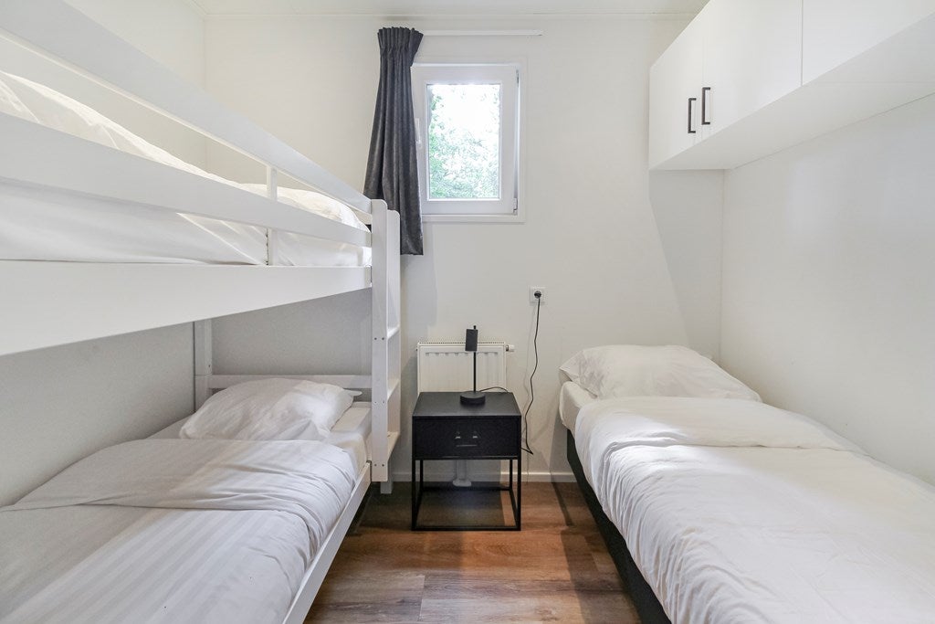 Vrijstaande woning te koop: Zonneoordlaan 47-379, Ede