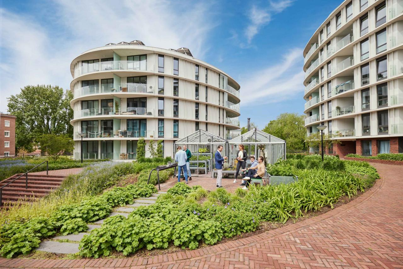Appartement Vrouwengelukhof 49 in Amsterdam