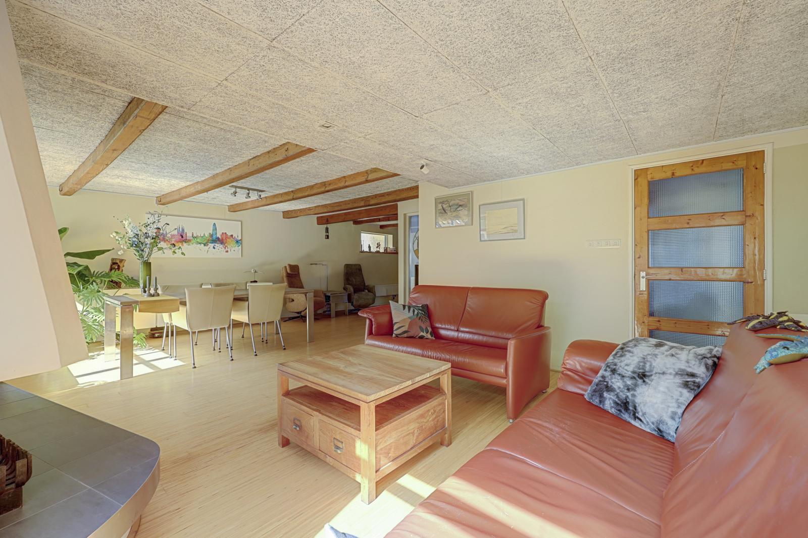Vrijstaande woning te koop: Ring 75, Nieuwdorp