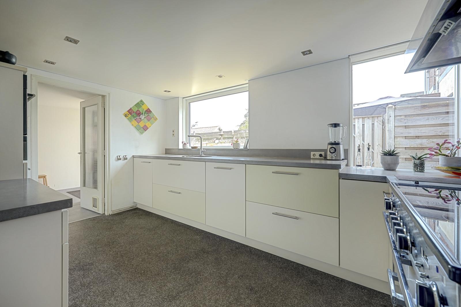 Vrijstaande woning te koop: Ring 75, Nieuwdorp