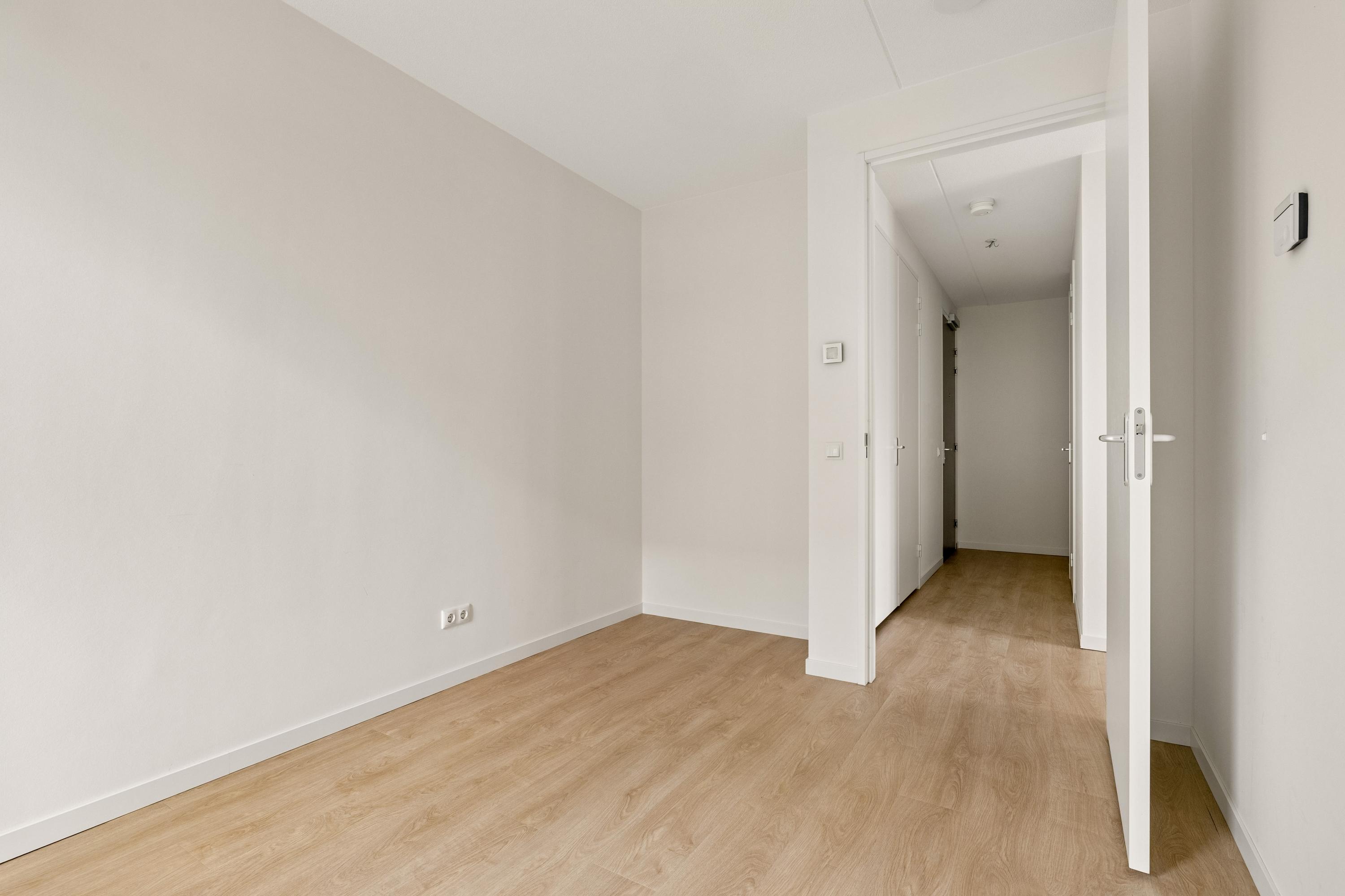 Appartement te huur: Elizabeth Anscombestraat 551, Amsterdam