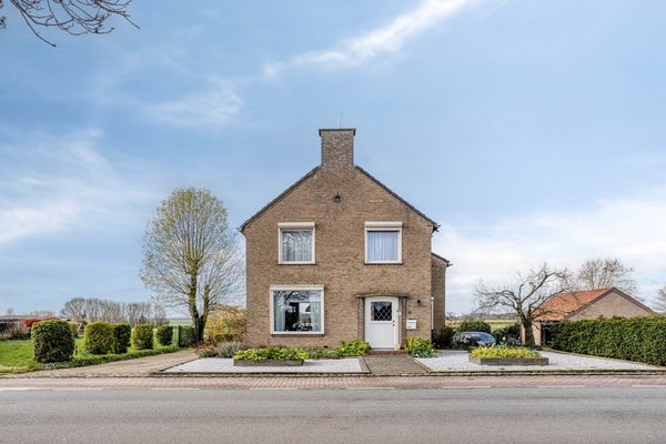 Huis Molenweg 12 in Eckelrade