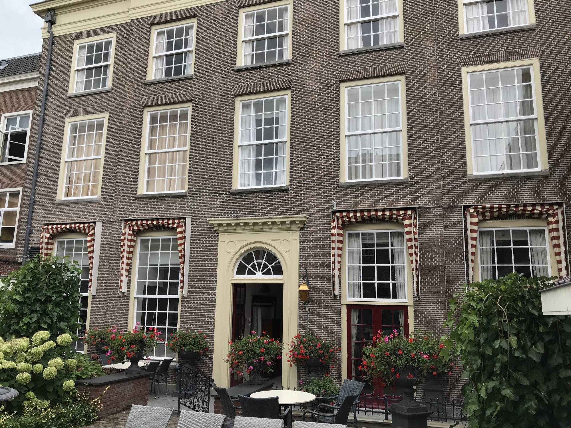 Woning te huur: Rapenburg, Leiden