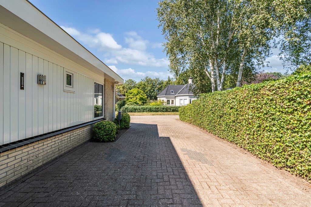 Vrijstaande woning te koop: Stiendollen 4, Oudemirdum