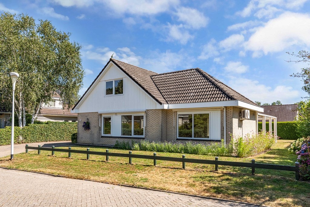 Huis Stiendollen 4 in Oudemirdum