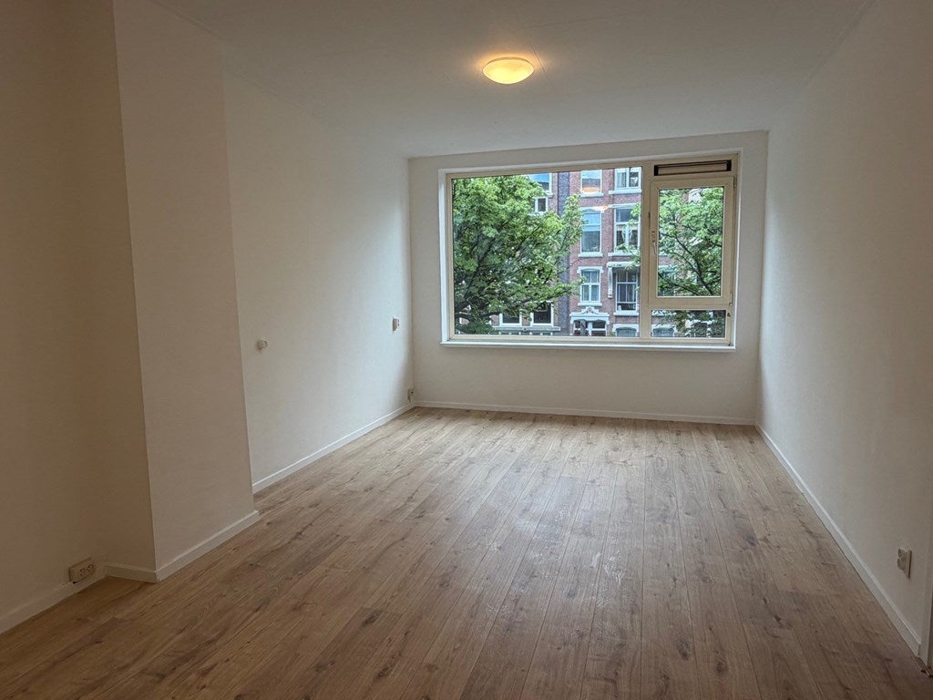 Flat Prins Hendriklaan 9 B