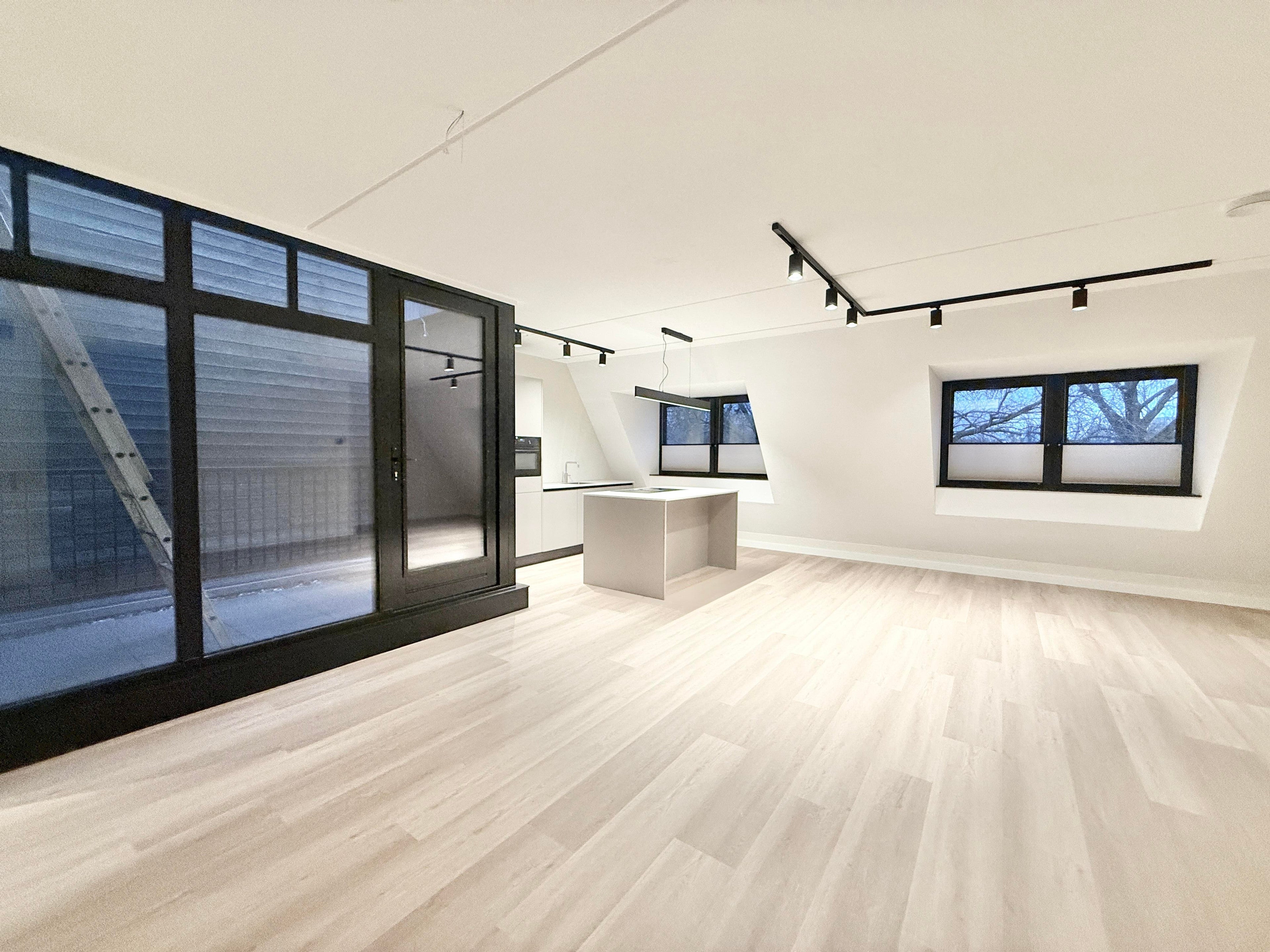 Te huur Appartement Kometensingel in Amsterdam