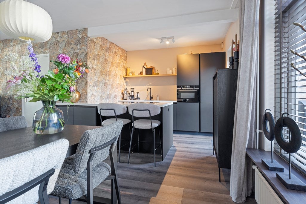 Tussenwoning te koop: Lambertusstraat 19, Etten-Leur
