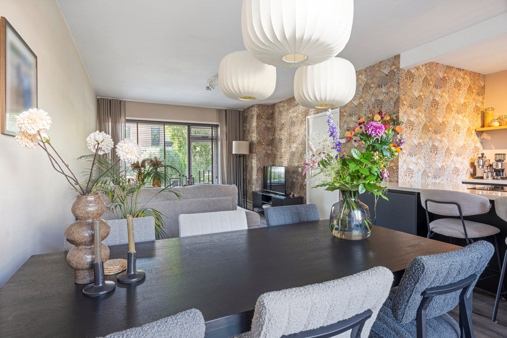 Tussenwoning te koop: Lambertusstraat 19, Etten-Leur