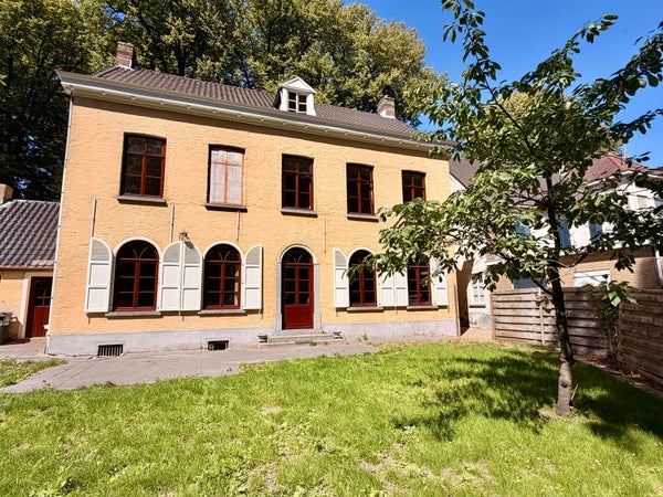 Casa Dorpsplein en Zuiddorpe