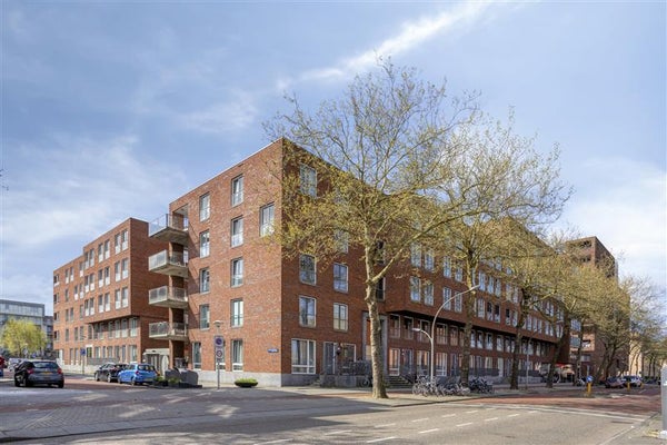 Ruys de Beerenbrouckstraat 119 E in Amsterdam