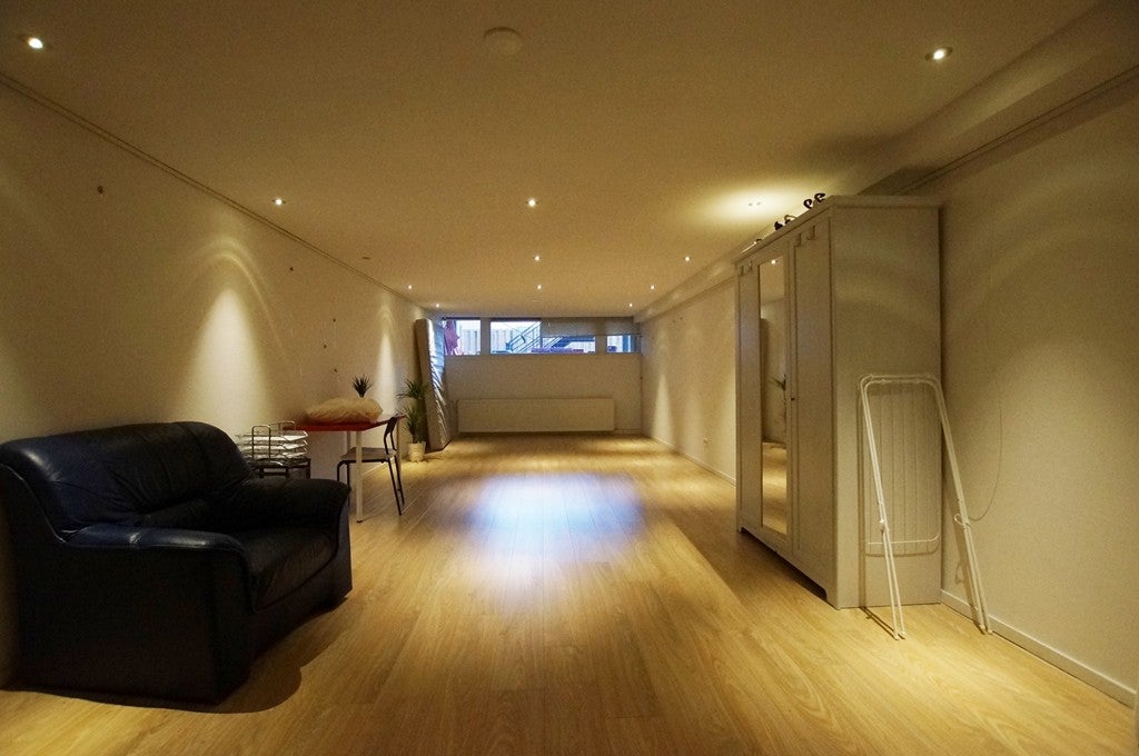 Te huur Kamer Oostzeedijk in Rotterdam