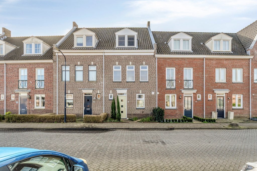 Huis Sommelsdijkse Haven 12 in Sommelsdijk