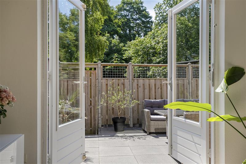 Tussenwoning te koop: De Klenckestraat 42, Almere