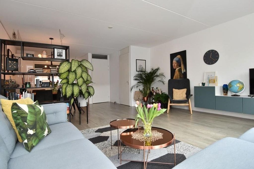 Te huur Huis Amstelstraat in Den Haag