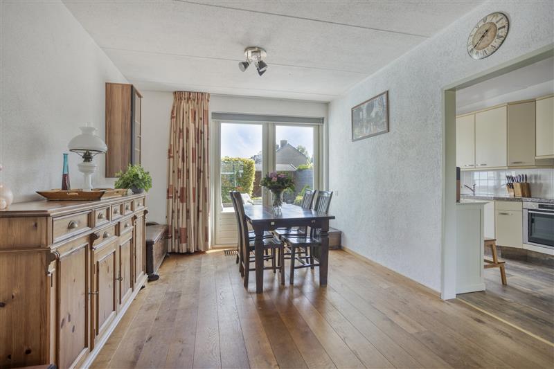 Tussenwoning te koop: Tureluurhof 68, Purmerend