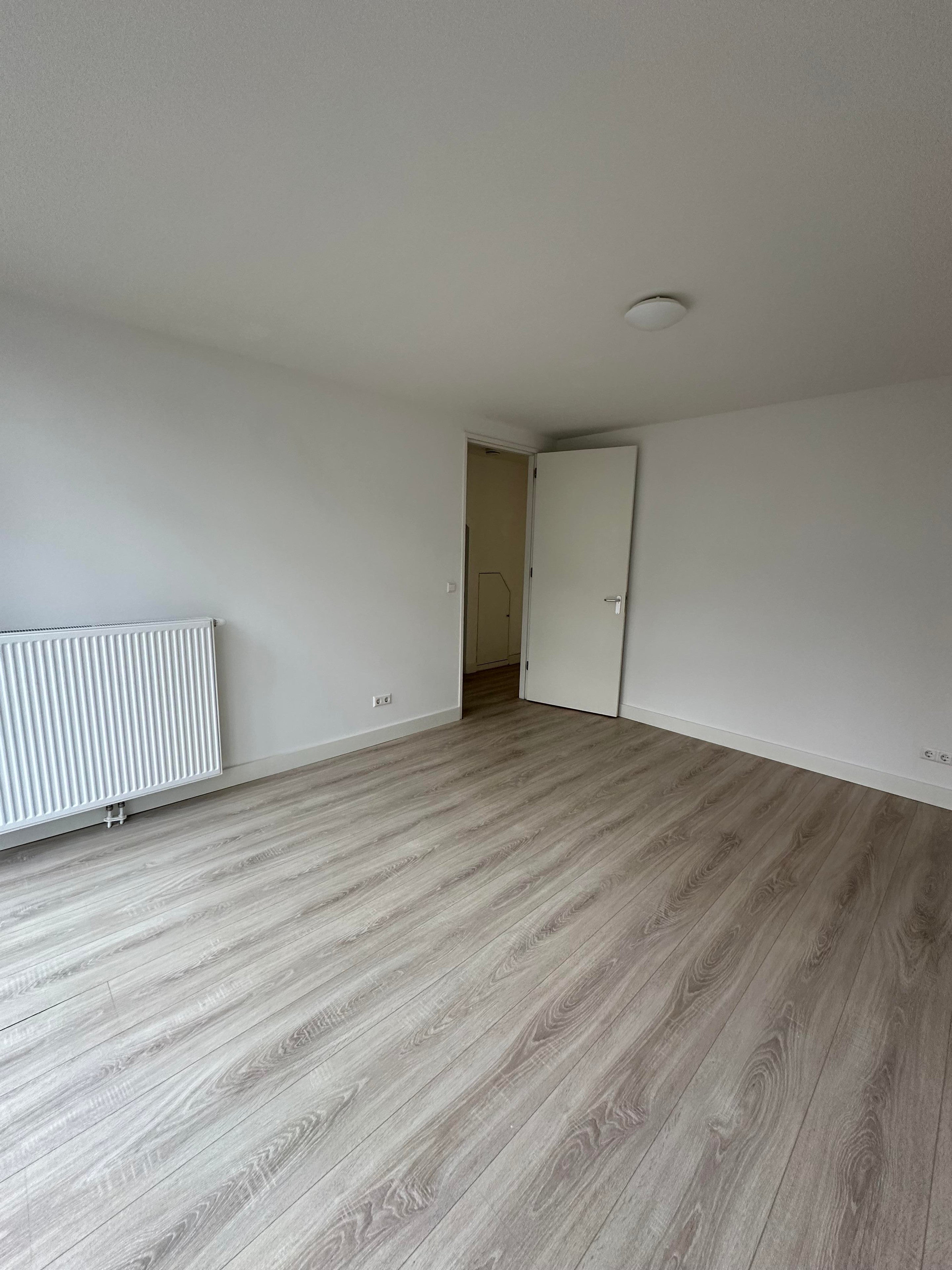 Woning te huur: Mathenesserweg, Rotterdam