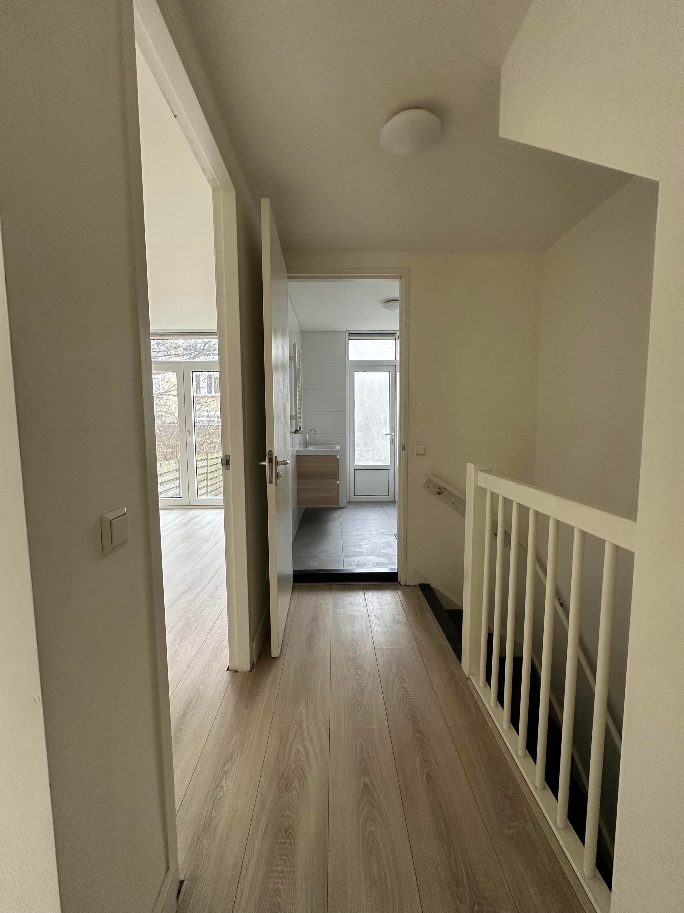 Woning te huur: Mathenesserweg, Rotterdam