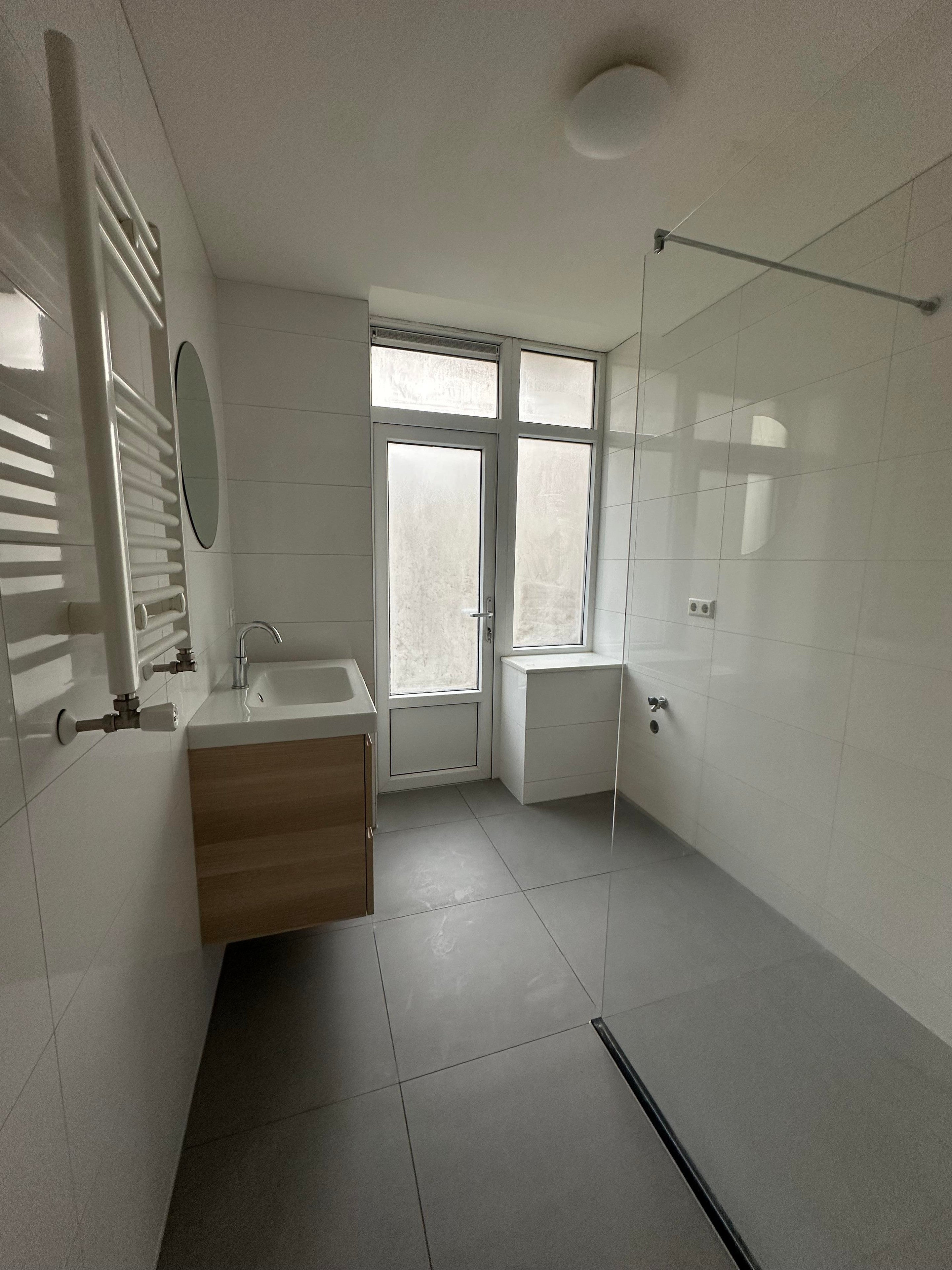 Woning te huur: Mathenesserweg, Rotterdam