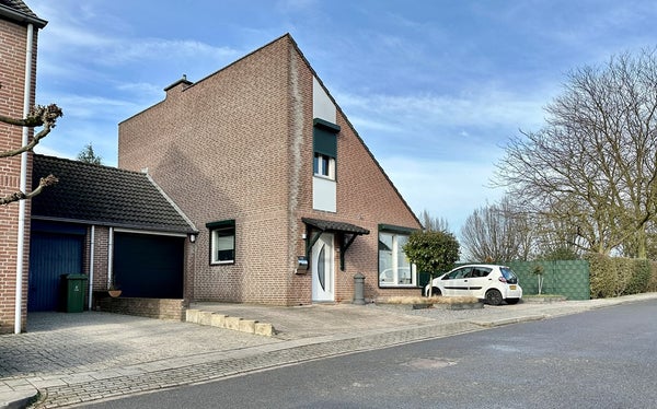 Huis Schoolstraat 19 in Moorveld