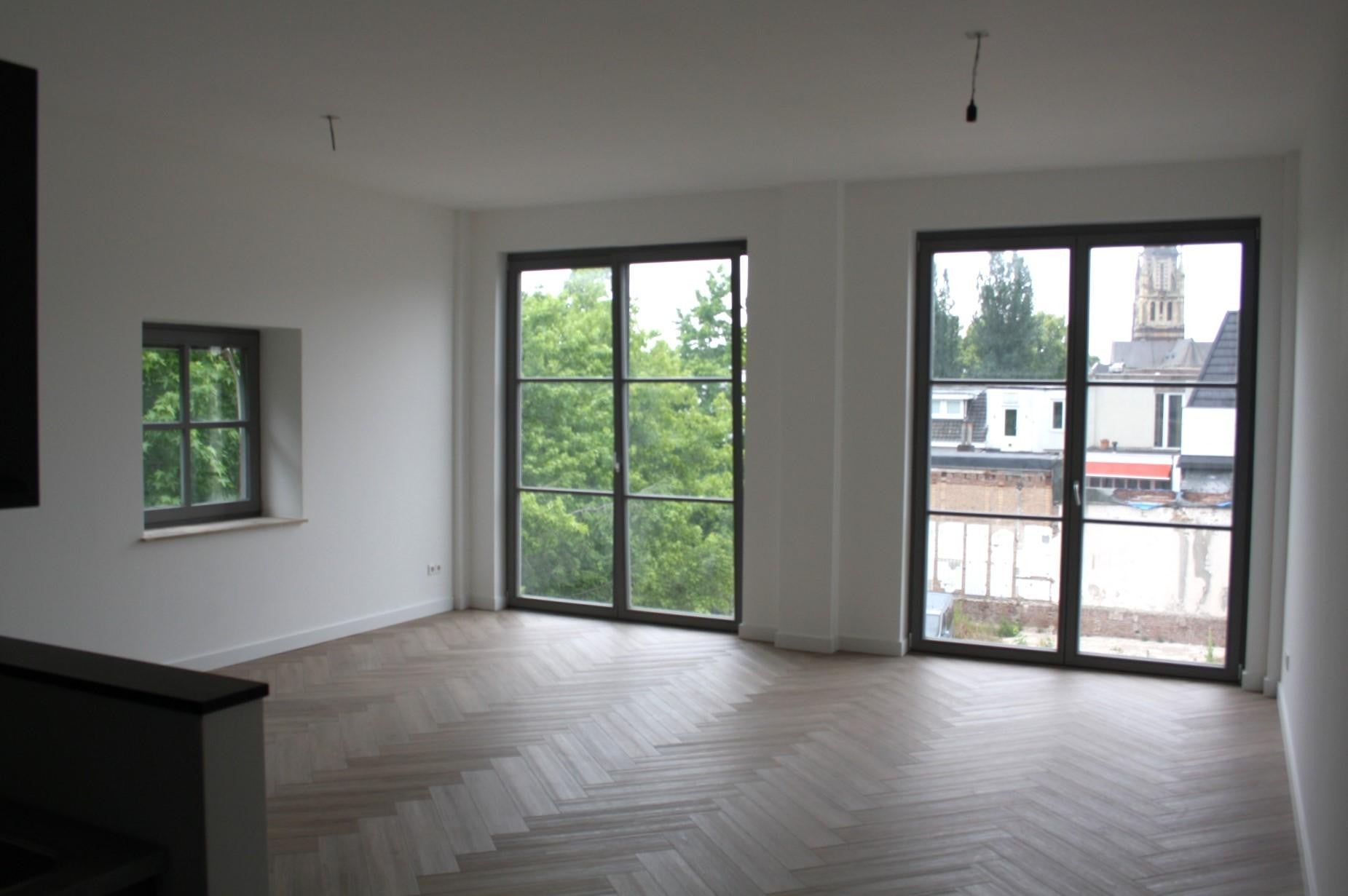 Appartement te koop: Dobbelsteynporte 76, Sittard