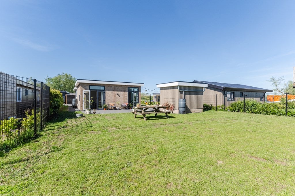 Huis Raakeindse Kerkweg 71 b69 in Molenschot