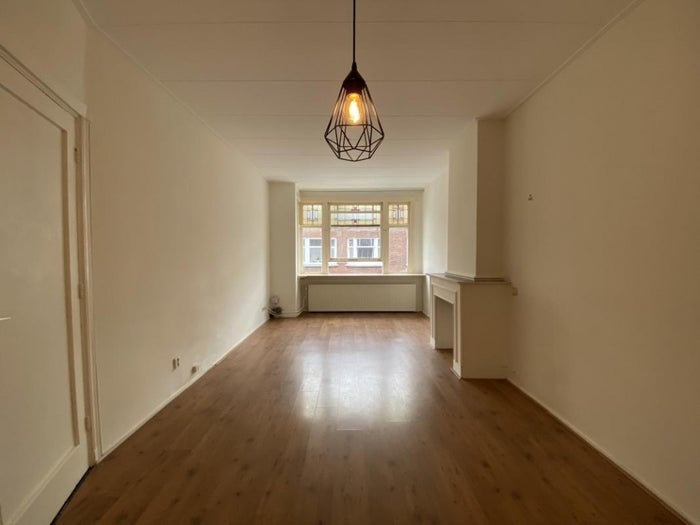 Te huur: Appartement Dautzenbergstraat 75 in Den Haag